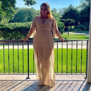 Meet your Posher, Stephanie